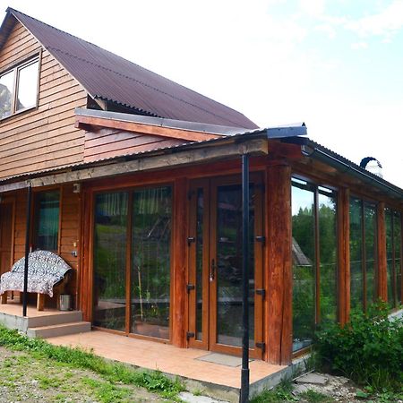 Hotel Gostynnyi Dvir U Marichky Lazeshchyna Esterno foto