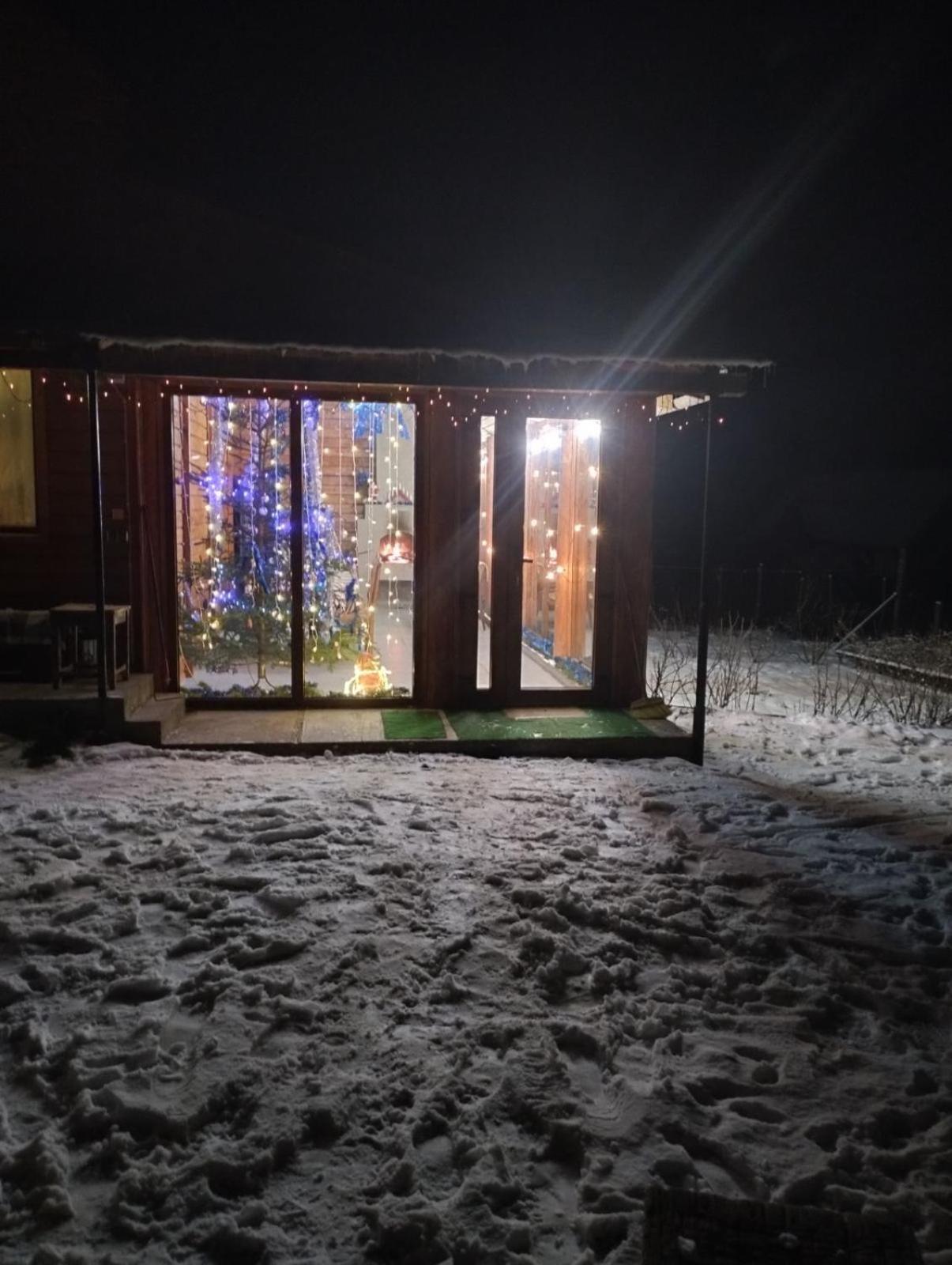 Hotel Gostynnyi Dvir U Marichky Lazeshchyna Esterno foto
