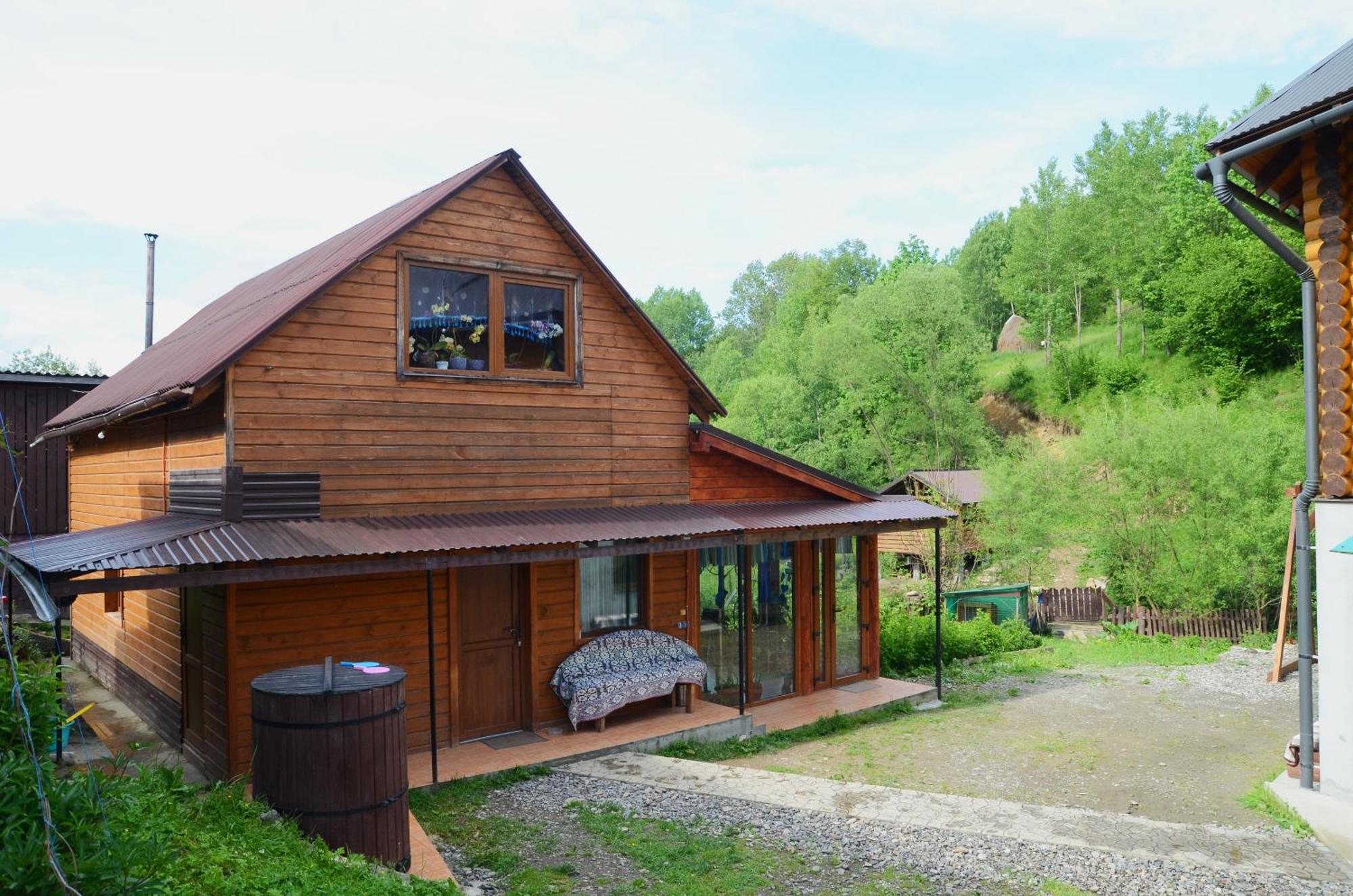 Hotel Gostynnyi Dvir U Marichky Lazeshchyna Esterno foto