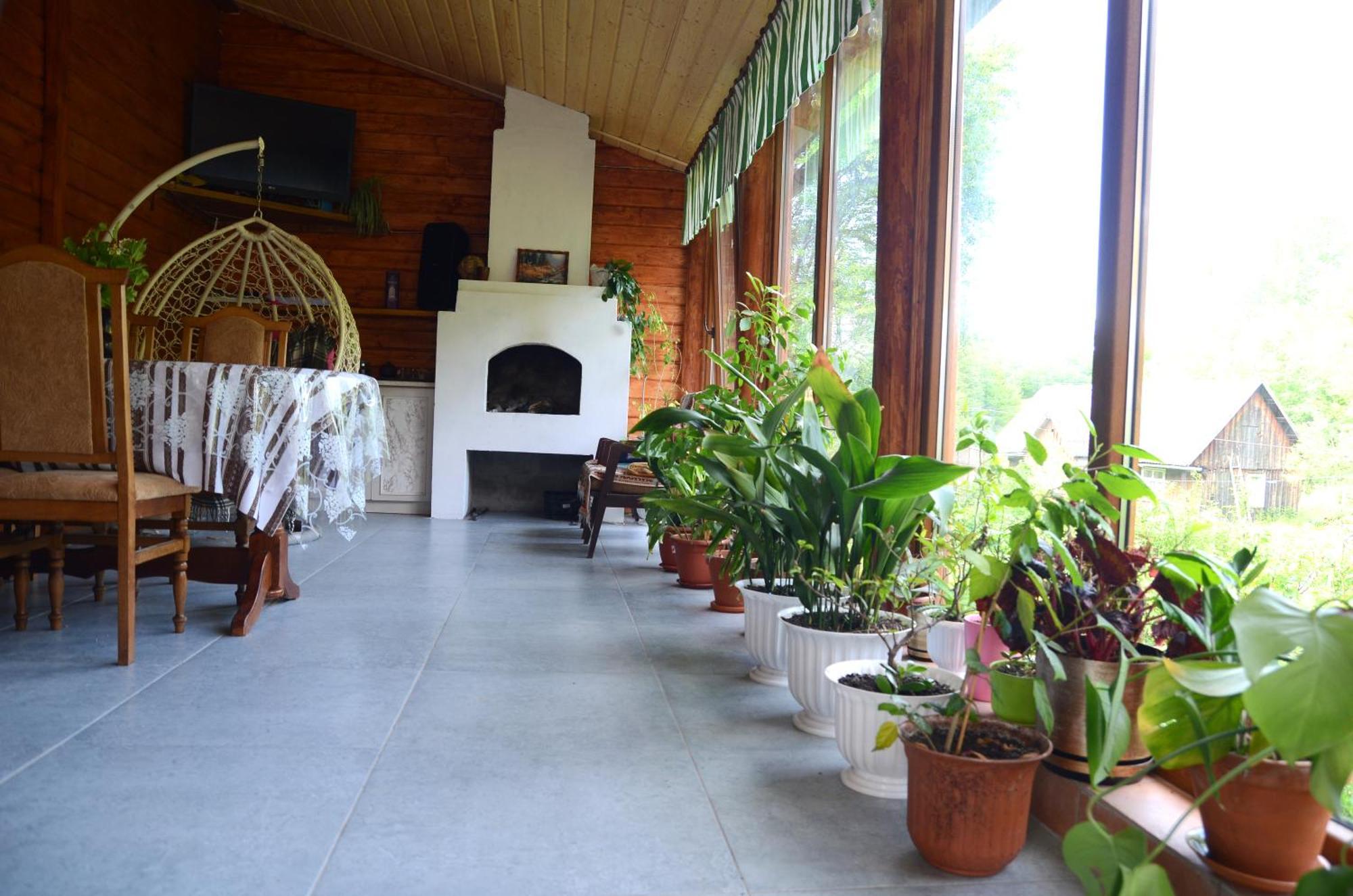 Hotel Gostynnyi Dvir U Marichky Lazeshchyna Esterno foto