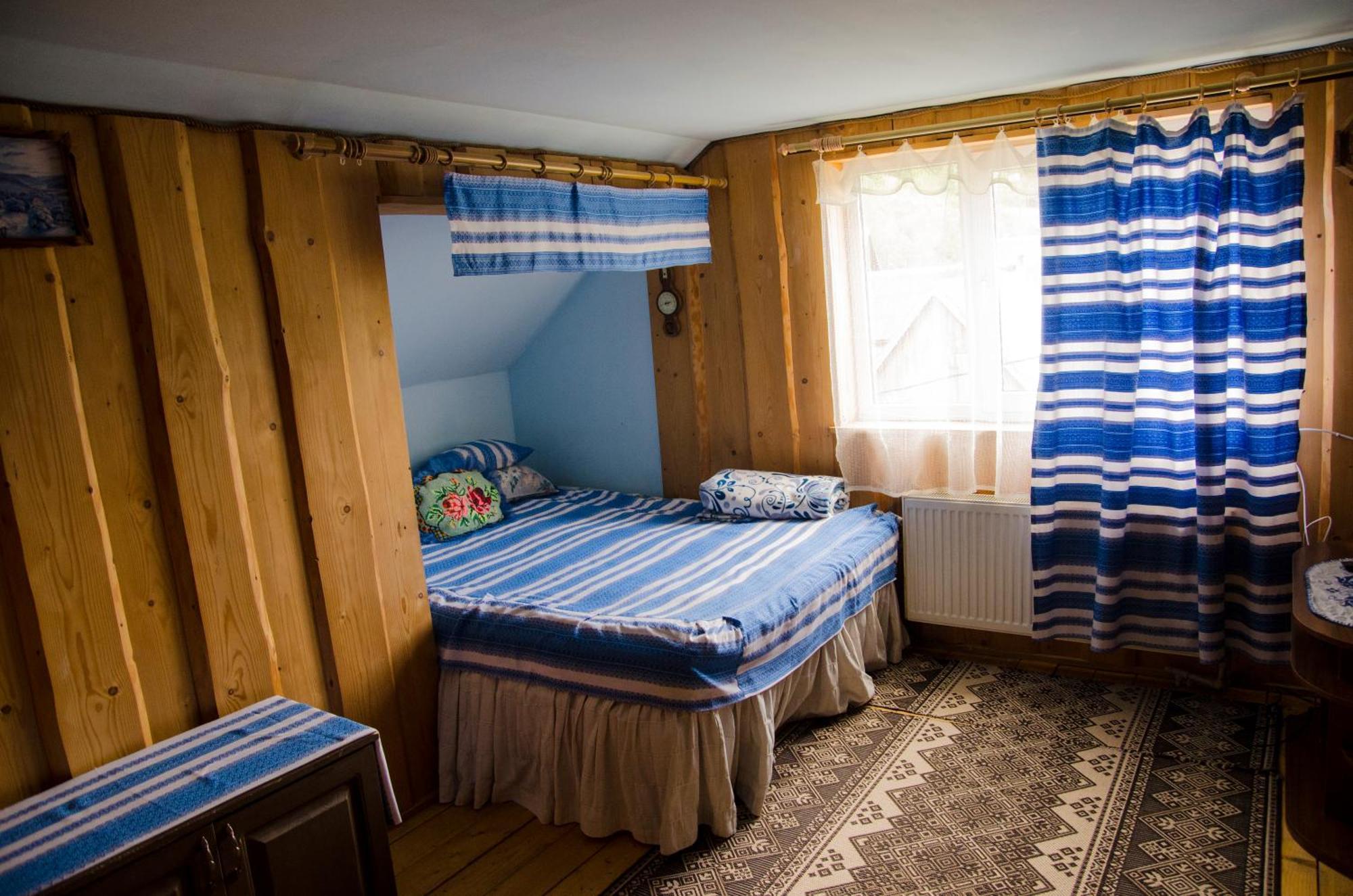 Hotel Gostynnyi Dvir U Marichky Lazeshchyna Esterno foto