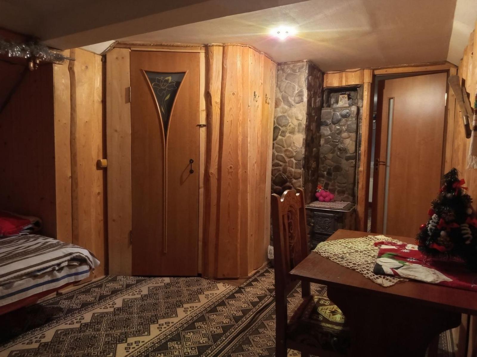 Hotel Gostynnyi Dvir U Marichky Lazeshchyna Esterno foto