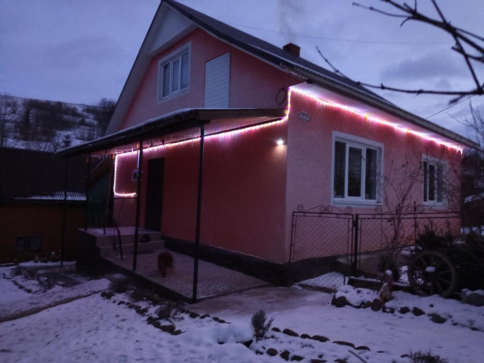 Hotel Gostynnyi Dvir U Marichky Lazeshchyna Esterno foto